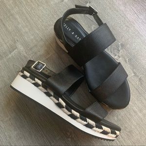 Never worn women’s sandals size 9
